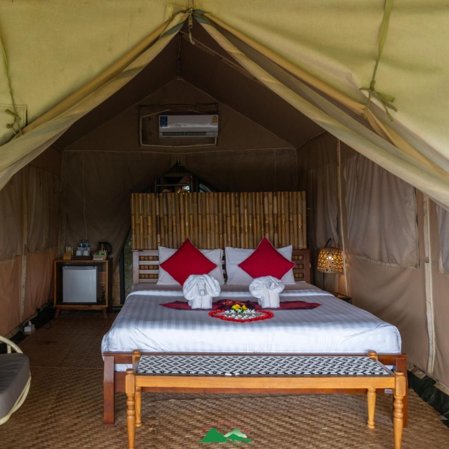 فندق Khao Sok Boutique Camping - Exotic Cliff Camping Khao Sok National Park المظهر الخارجي الصورة